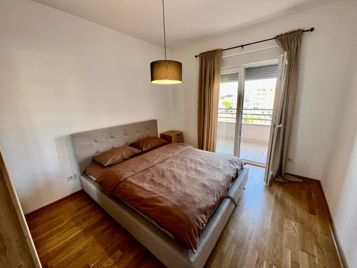 Fanky City Apartments Podgorica Ngoại thất bức ảnh
